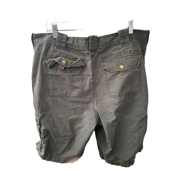 Eddie Bauer Men’s Grey Cargo Shorts Size 38 - Picture 2 of 2